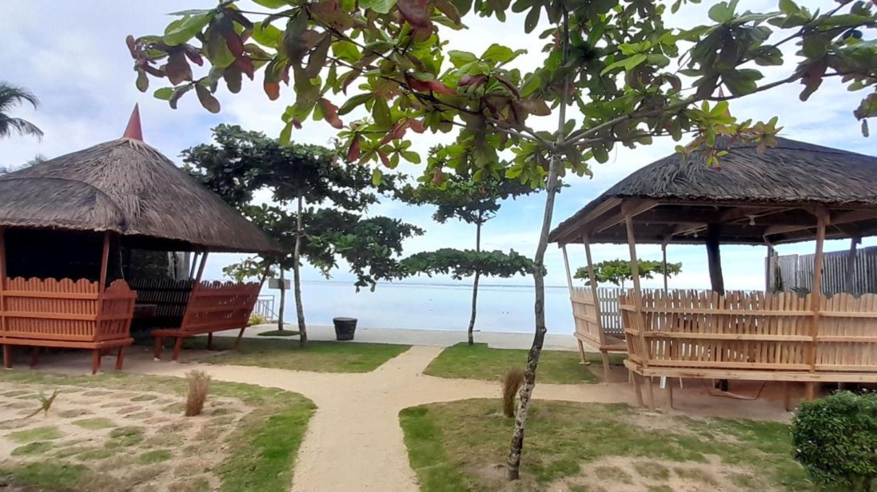 Takbo Beach Resort General Luna  Kültér fotó
